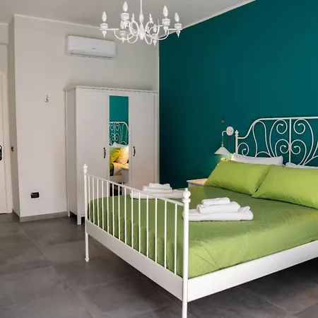 Milleculure 4* Naples