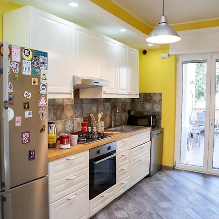 ベッド・アンド・ブレックファスト Milleculure ナポリ